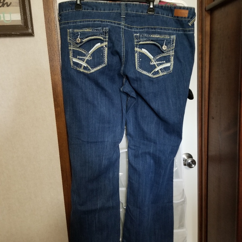 Amethyst jeans
